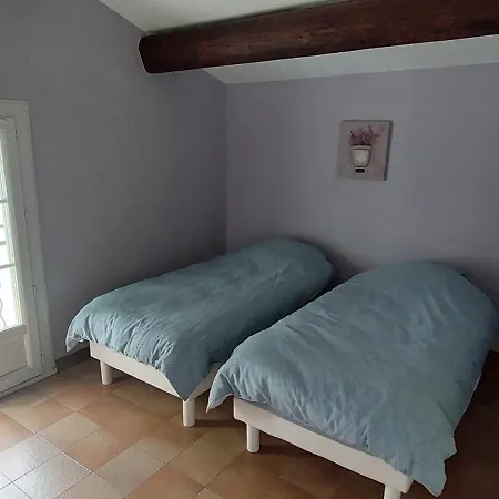 Holiday home Mariella Arles